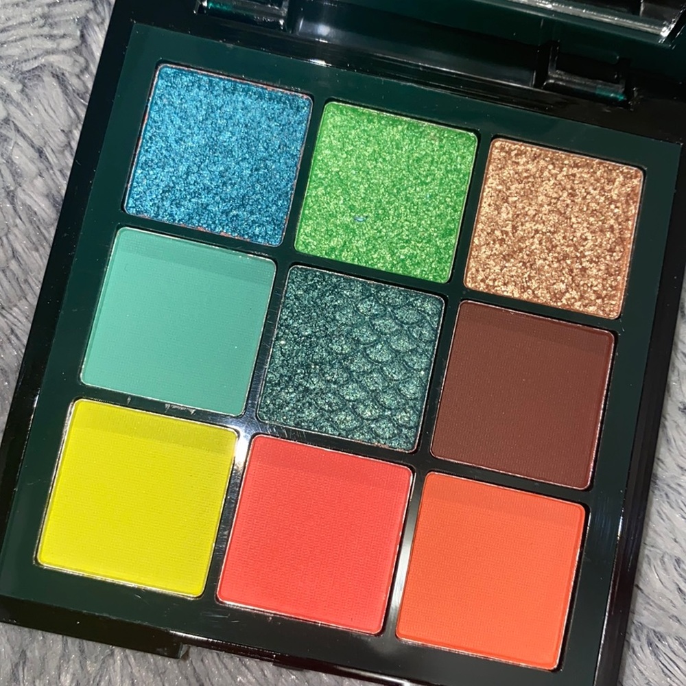 Eyeshadow pallet